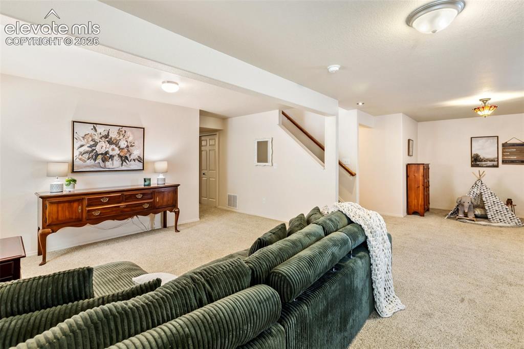 7517 Legend Hill Drive
