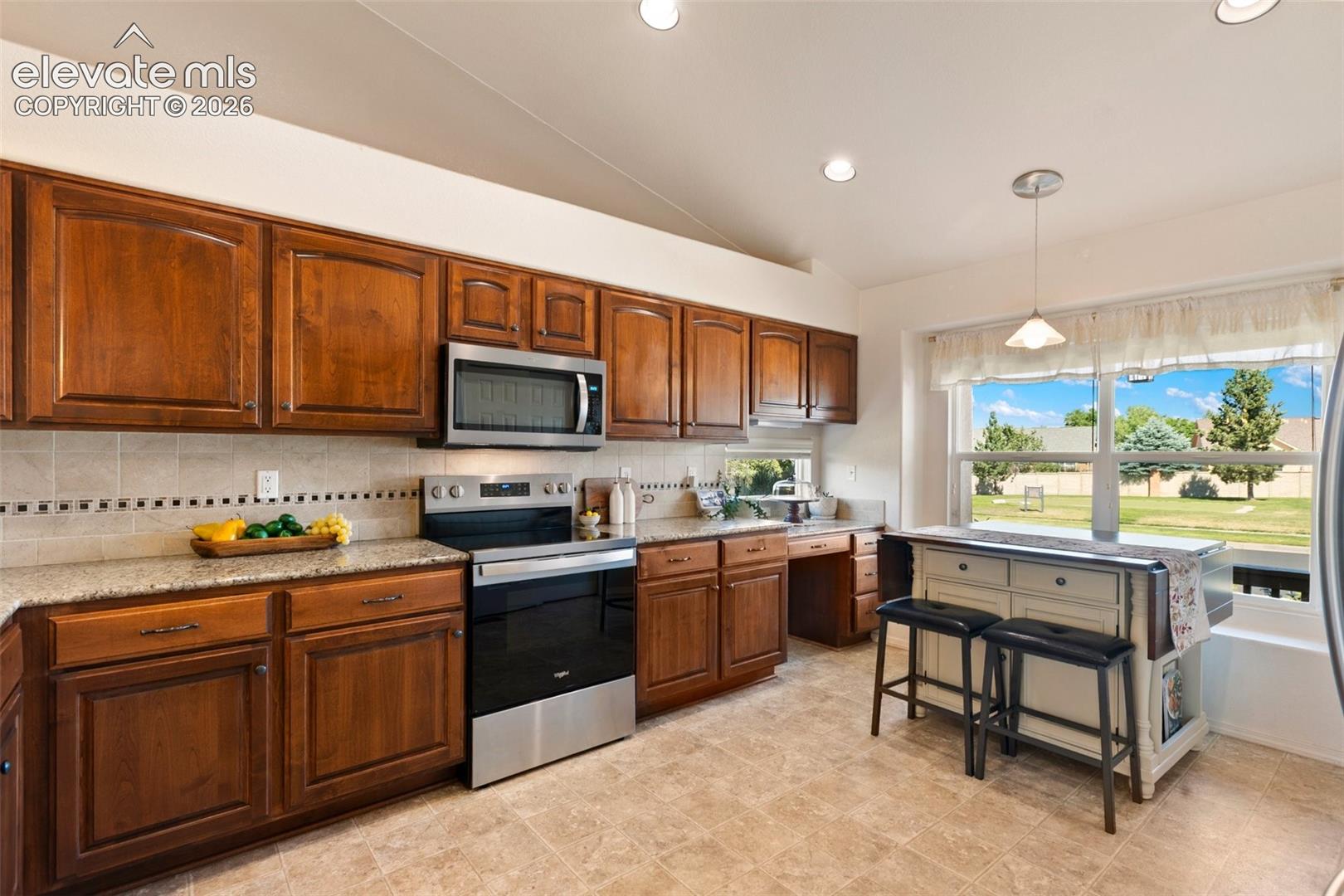 7517 Legend Hill Drive
