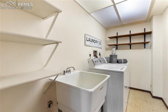 4856 Iron Horse Trail