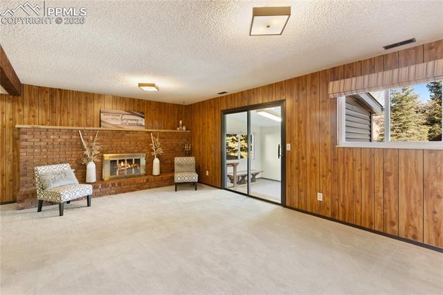 4856 Iron Horse Trail