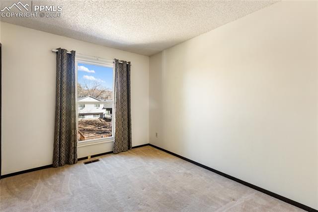 4856 Iron Horse Trail