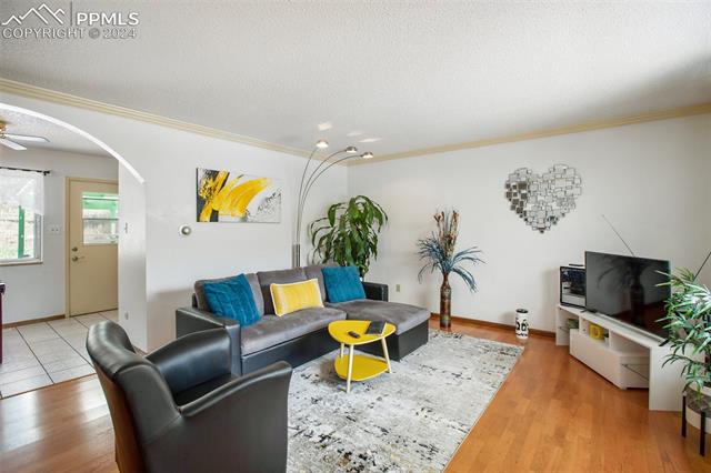 2414 Camelot Court