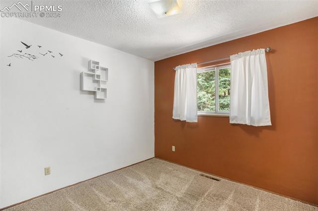 2414 Camelot Court