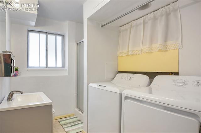 2414 Camelot Court