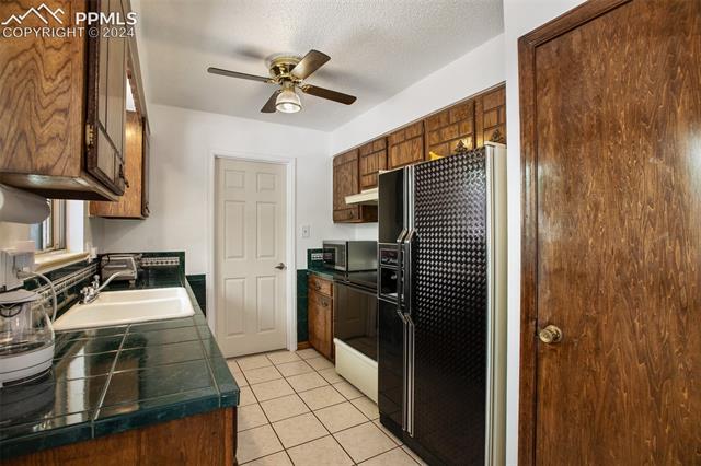 2414 Camelot Court