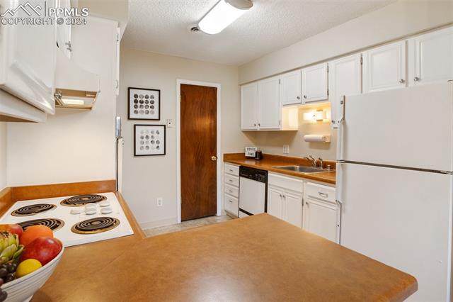 6520 Delmonico Drive 108