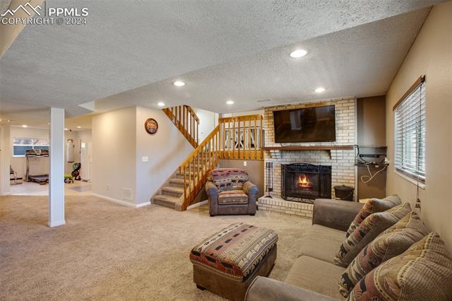 7580 Woody Creek Drive