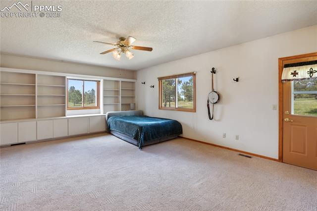 390 E Stirrup Trail