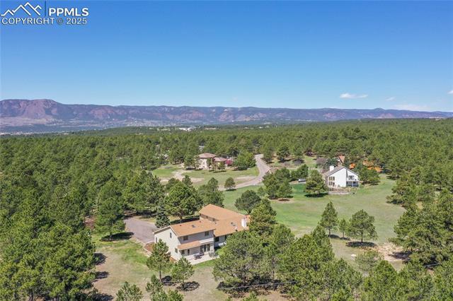 390 E Stirrup Trail