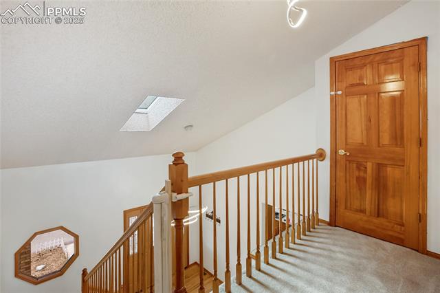 390 E Stirrup Trail