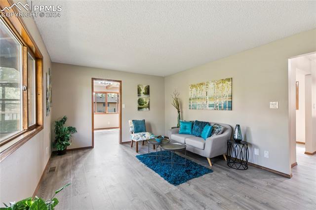 9515 Bent Grass Place