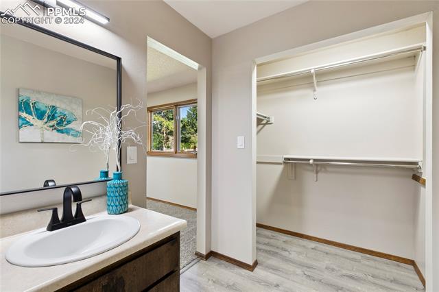 9515 Bent Grass Place