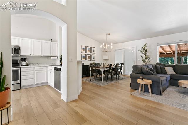 870 Aspenglow Lane