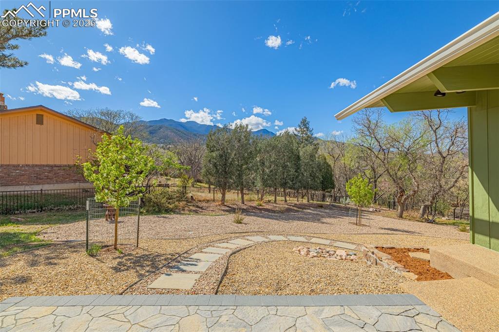 2110 Hercules Drive