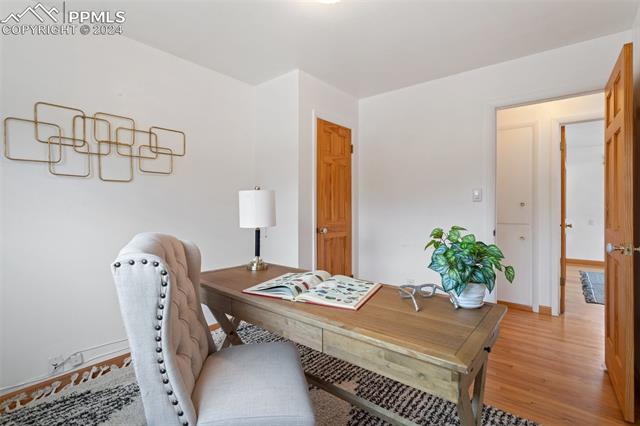 24 N Dartmouth Street