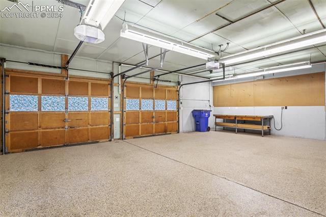 24 N Dartmouth Street