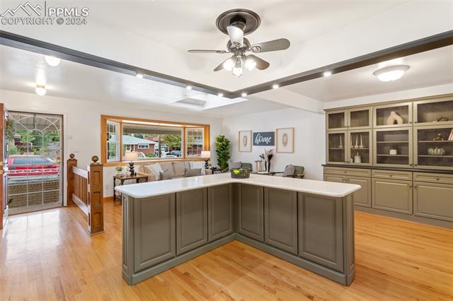 24 N Dartmouth Street