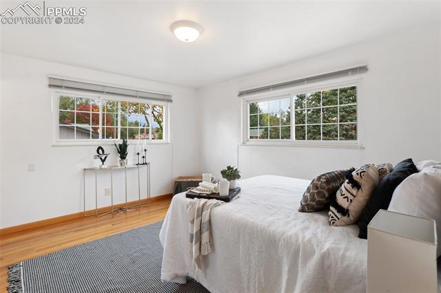 24 N Dartmouth Street