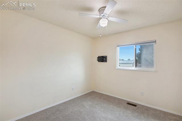 7082 Sequoyah Way