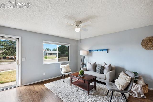 7082 Sequoyah Way