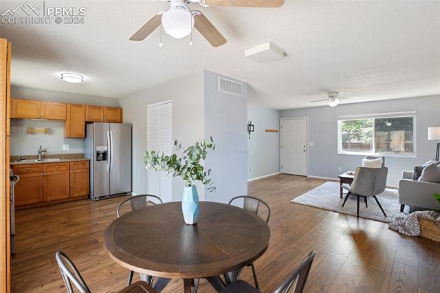 7082 Sequoyah Way