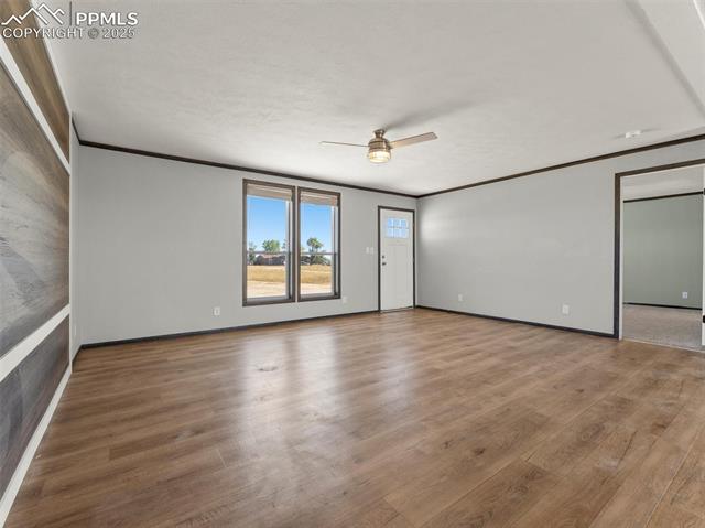 2690 E Ellicott Road