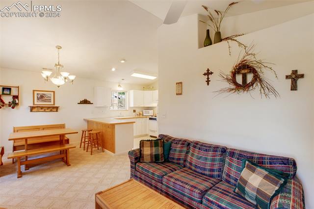 2846 N Mountain Estates Road