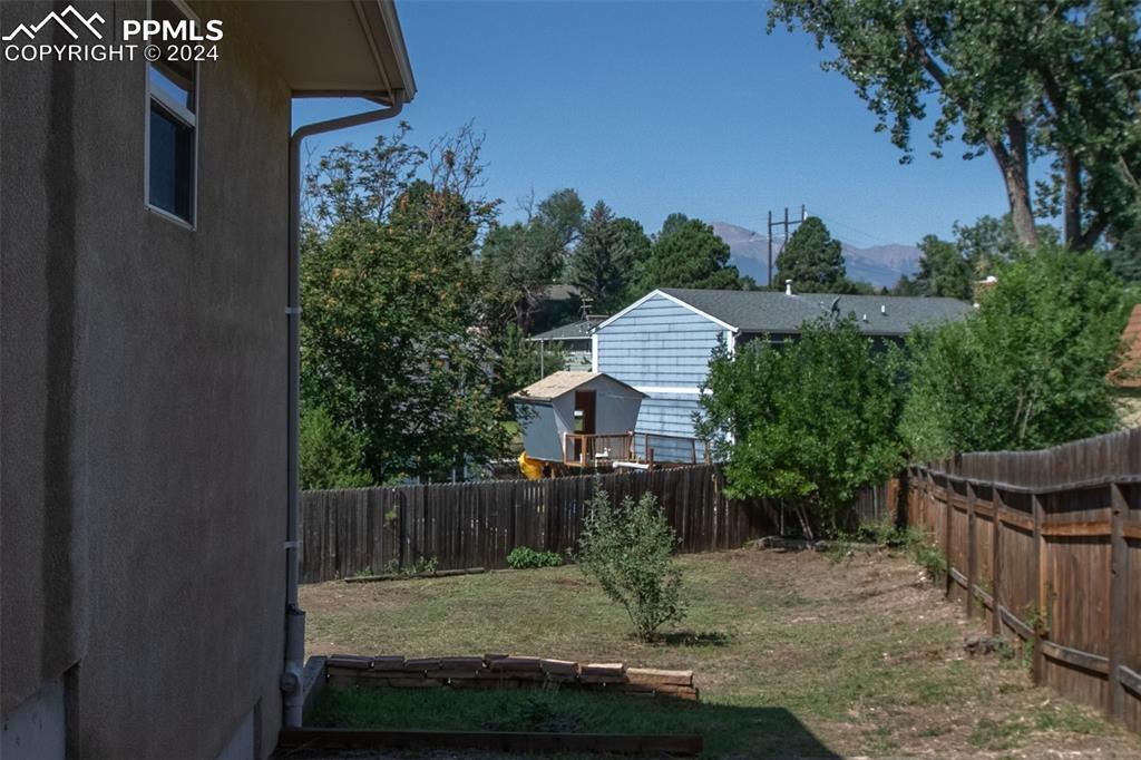 2449 Ranch Lane
