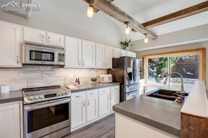 4965 Ellery Lane