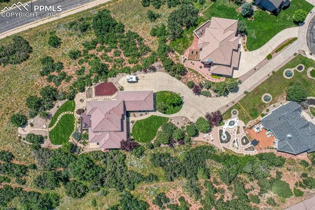 5765 Chase Point Circle
