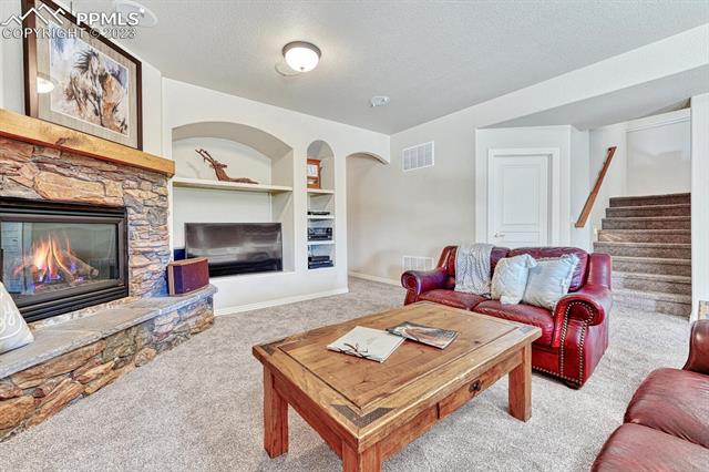 5765 Chase Point Circle