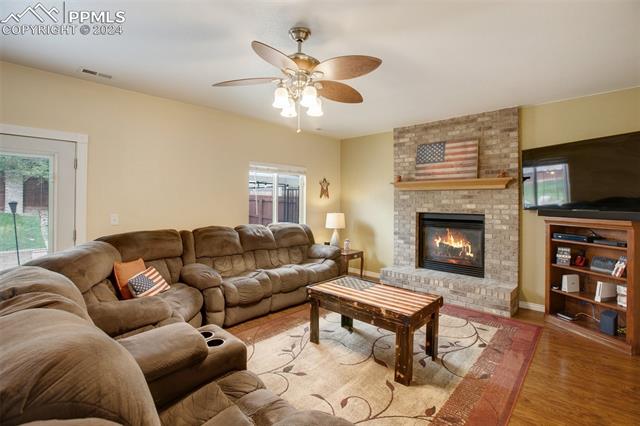 7871 Hidden Pine Drive