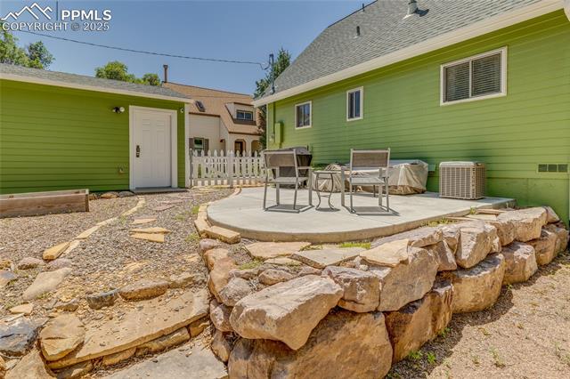 1607 N Chestnut Street