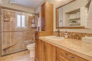 1607 N Chestnut Street