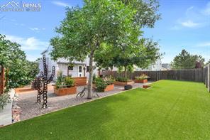 5528 Vermillion Bluffs Drive