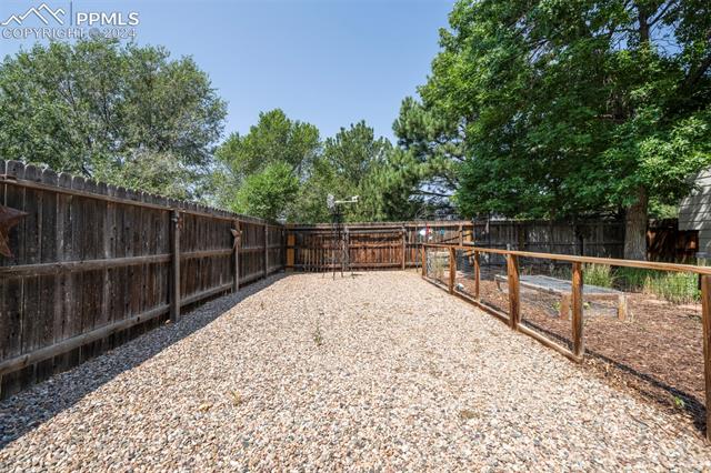 4603 Moffat Lane