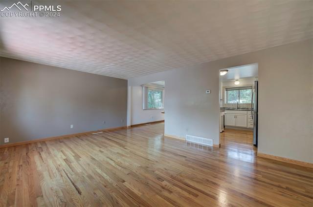 4603 Moffat Lane