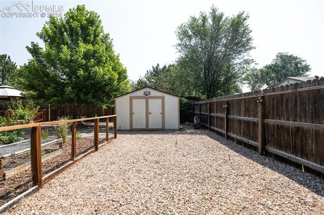 4603 Moffat Lane