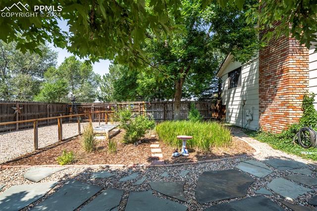 4603 Moffat Lane