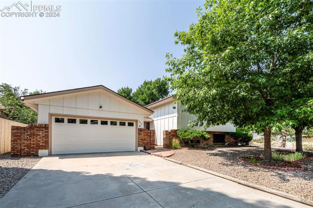 4603 Moffat Lane