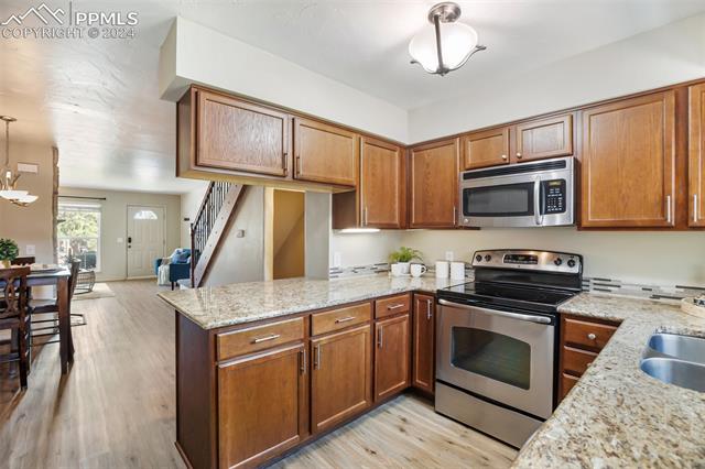 3423 Queen Anne Way