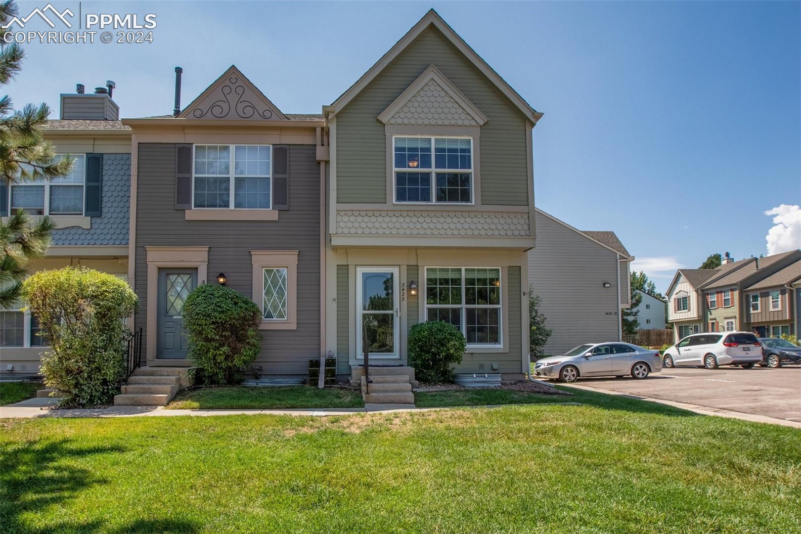 3423 Queen Anne Way