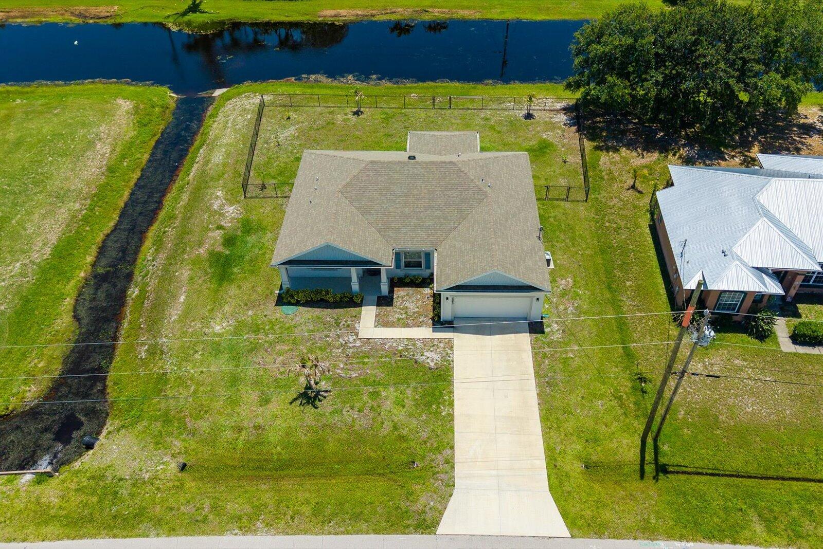 2063 SE South Buttonwood, Port St. Lucie