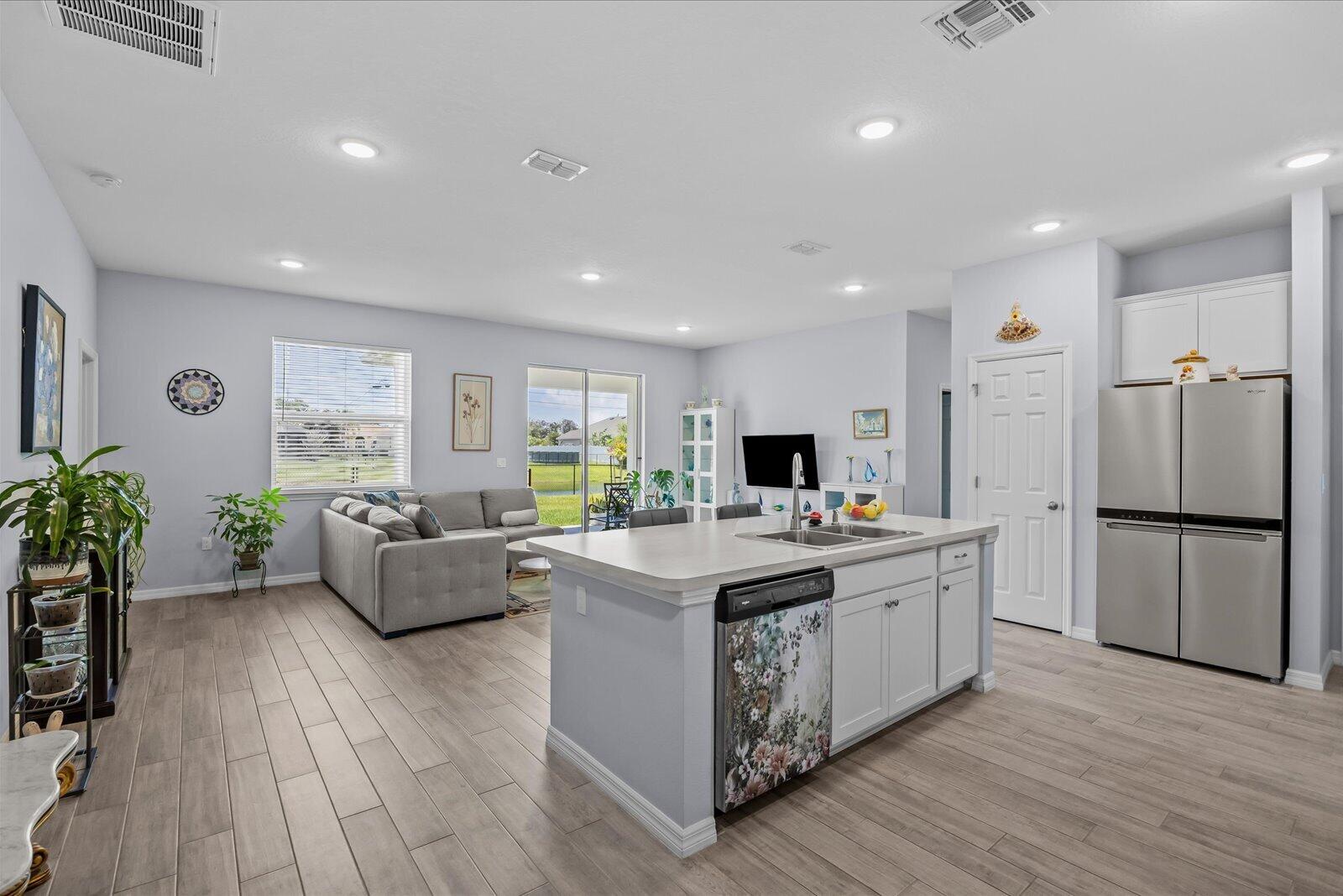 2063 SE South Buttonwood, Port St. Lucie