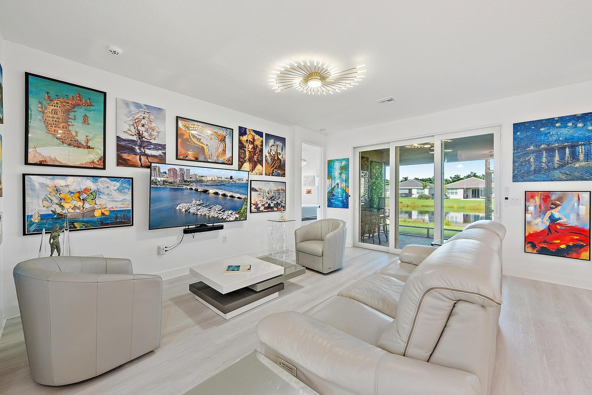 11816 SW Silverlake Falls Dr