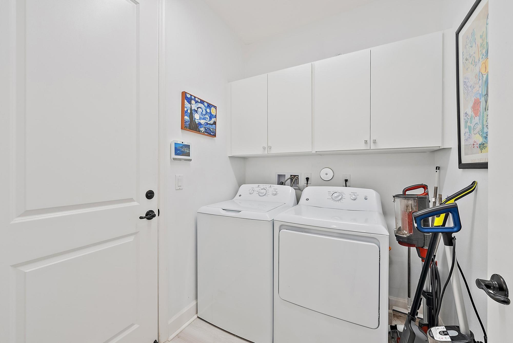 11816 SW Silverlake Falls Dr