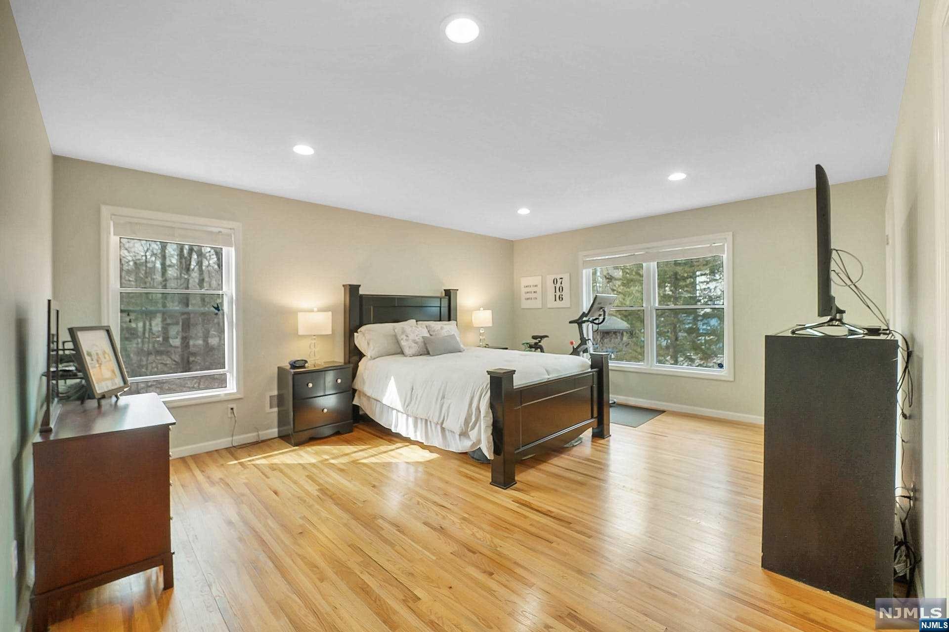 52 Beechwood Drive