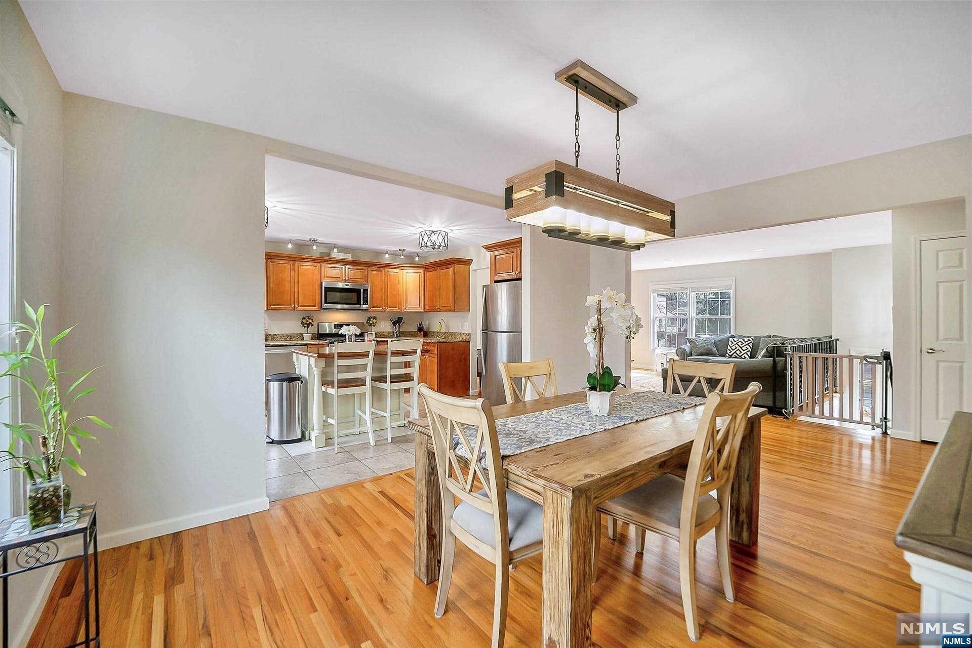 52 Beechwood Drive