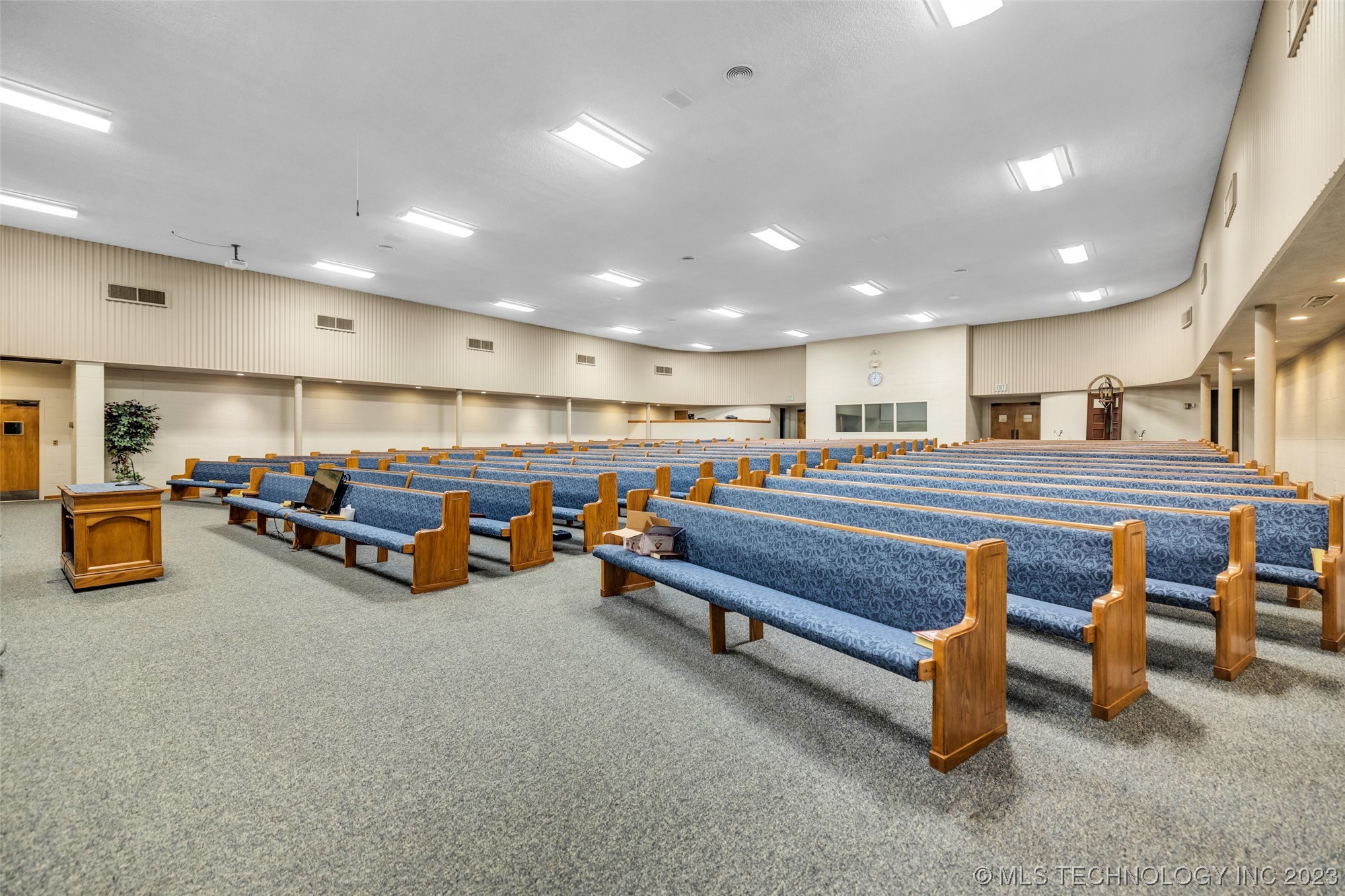 829 S Rockford Avenue