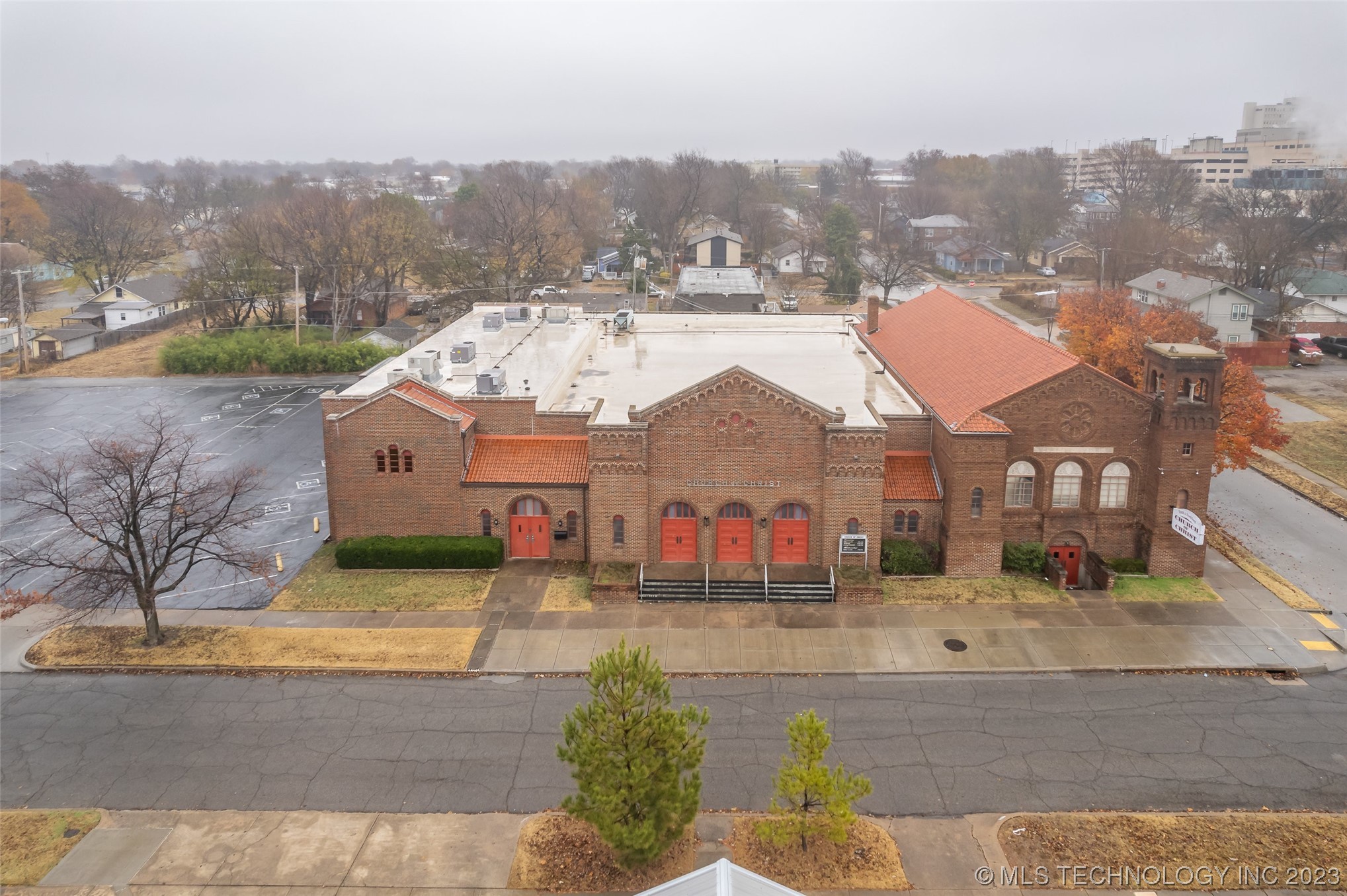 829 S Rockford Avenue